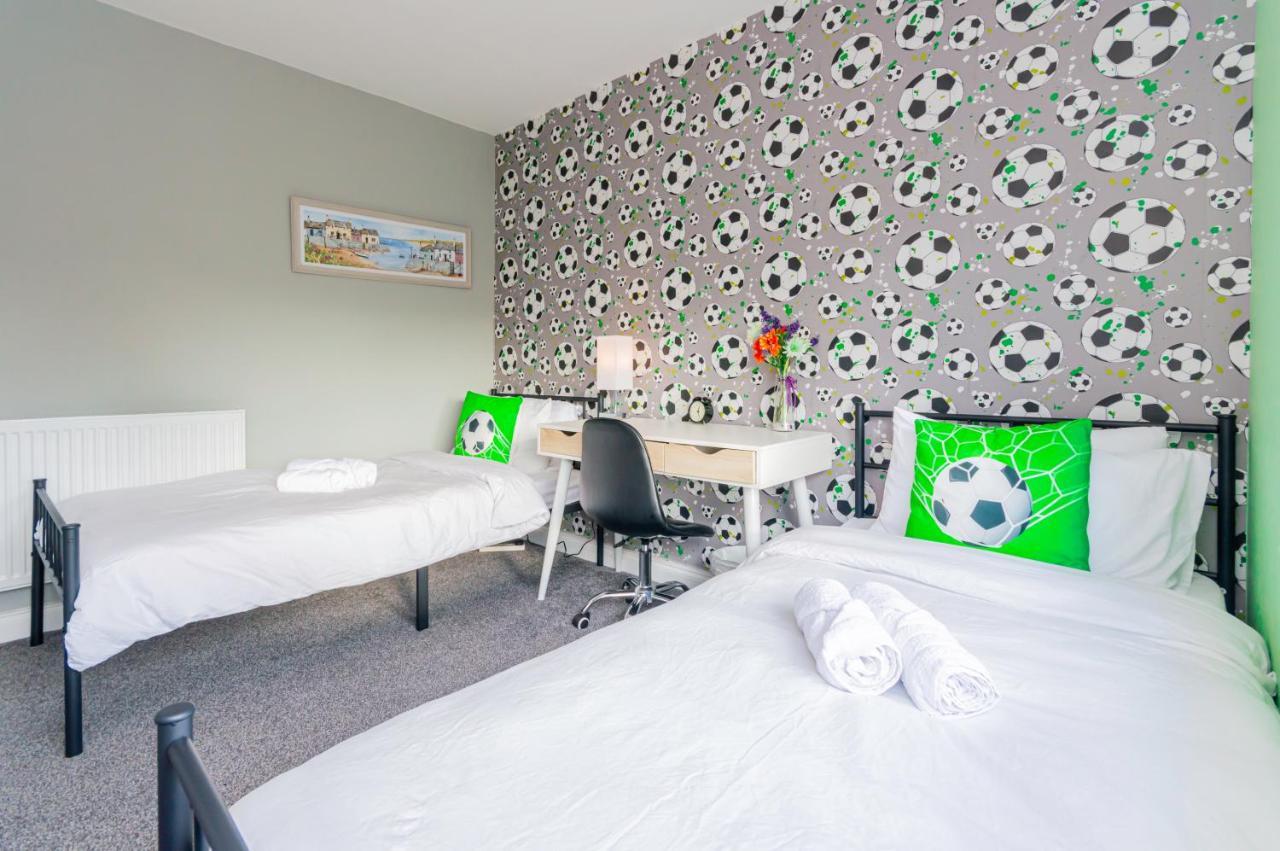 Stunning Place, Close To Windsor & Heathrow & Private Parking Burnham  Exteriér fotografie