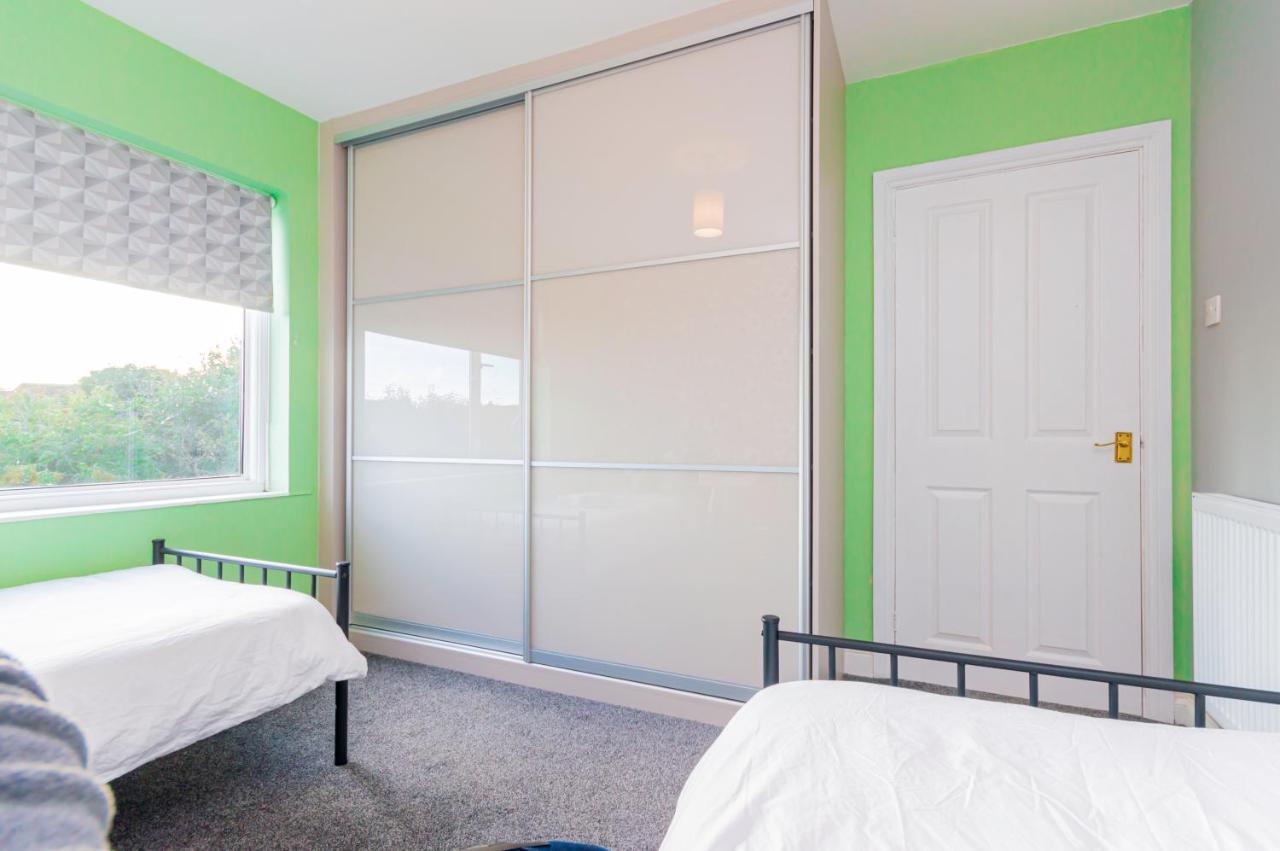 Stunning Place, Close To Windsor & Heathrow & Private Parking Burnham  Exteriér fotografie