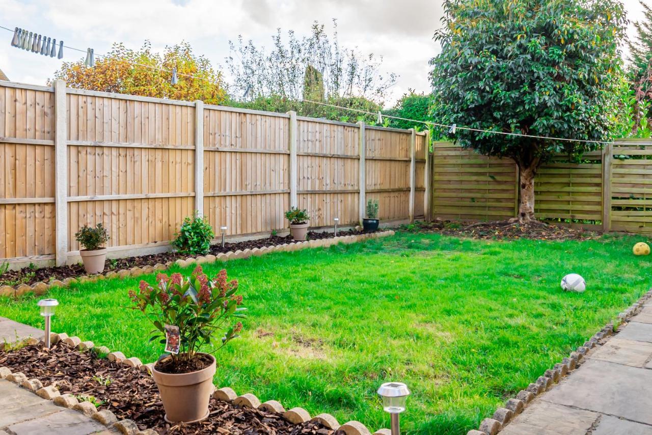 Stunning Place, Close To Windsor & Heathrow & Private Parking Burnham  Exteriér fotografie